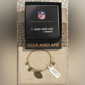 Alex and Ani Gold Toned NFL Charm Bracelet Indianapolis Colts New with box